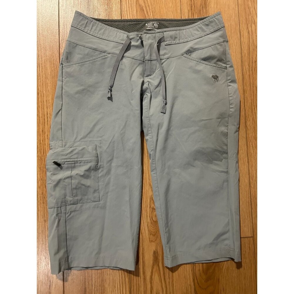 Mountain Hardwear Capri Cargo Pants Women’s 4 Gray Hiking Outdoors Short EEUC